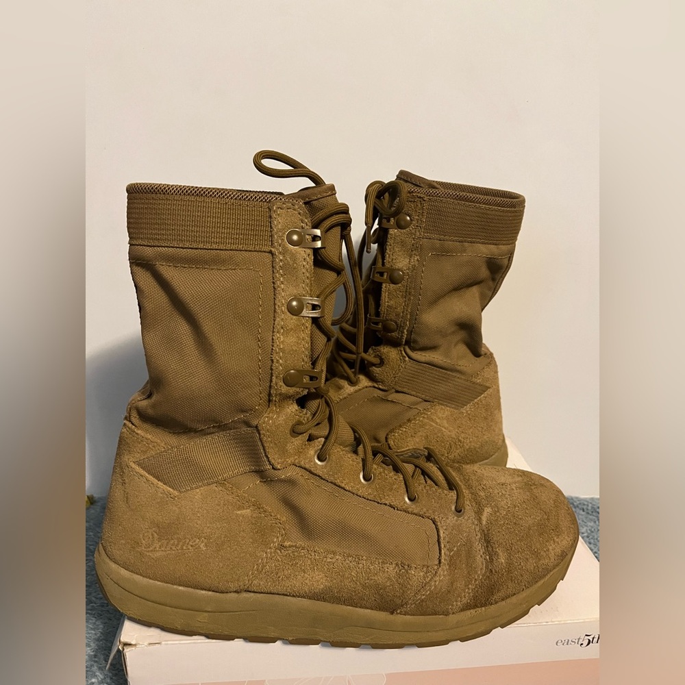 Danner lace up tan boots “tachyon” size 11 - Picture 3 of 12